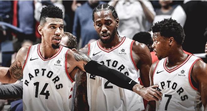 亚马尔送制胜助攻后染黄，无缘下一轮对阵布拉格斯拉维亚的欧冠（亚马尔制胜助攻后染黄，欧冠下轮缺席战布拉格斯拉维亚）