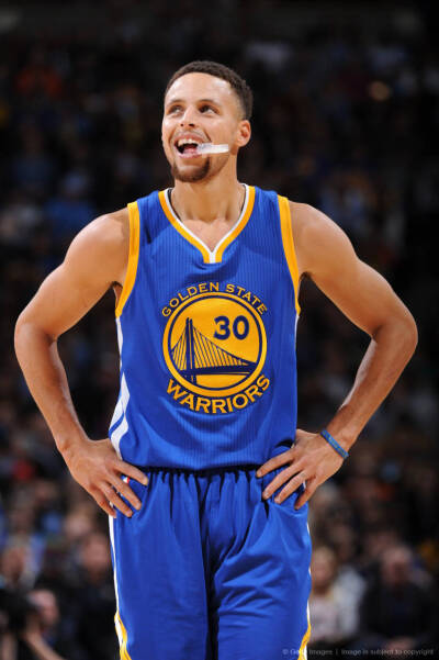 雷斯：我特别喜欢MSN时期的巴萨；最大梦想是赢欧冠或世界杯（雷斯：最爱MSN时代巴萨，梦想捧起欧冠或世界杯）