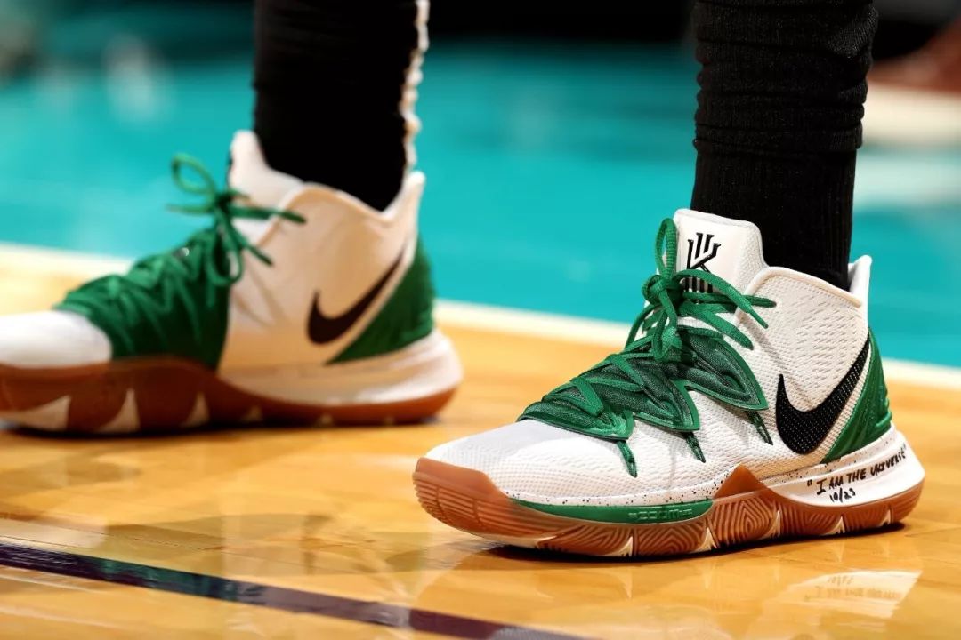 图拉姆：大家都说国米更强，但米兰有优秀球员和最强门将之一（图拉姆：外界普遍看好国米更强，但米兰同样拥有出色球员与足坛顶尖门将之一）