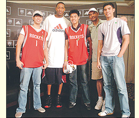 法甲半场：舍瓦利耶神扑，萨利苏进球被吹，巴黎0-0摩纳哥（法甲上半场：舍瓦利耶神勇救险，萨利苏破门被吹，巴黎0-0摩纳哥）