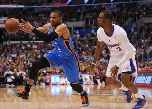 梅西的魅力，特朗普女儿伊万卡现场观战迈阿密国际比赛（梅西风采尽显，特朗普之女伊万卡现身观战迈阿密国际比赛）