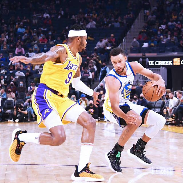 穆帅：我对足球的激情一直没变，也想象不了自己哪天会变（穆里尼奥：对足球的热爱从未减退，难以想象有一天会改变）